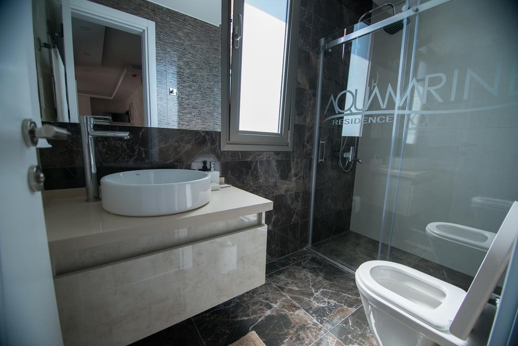 Aquamarine Luxury Residence Kyrenia  Eksteriør billede