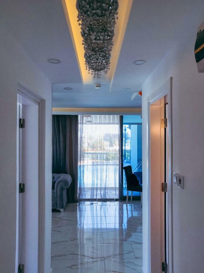 Aquamarine Luxury Residence Kyrenia  Eksteriør billede