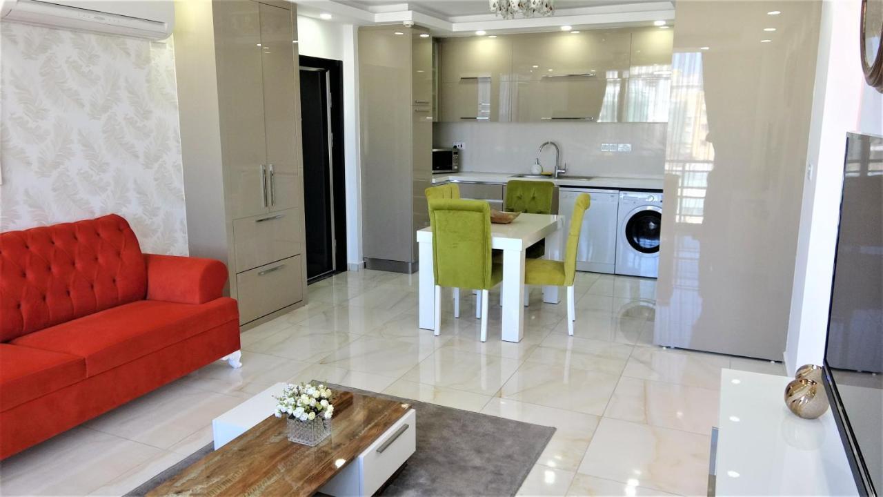 Aquamarine Luxury Residence Kyrenia  Eksteriør billede